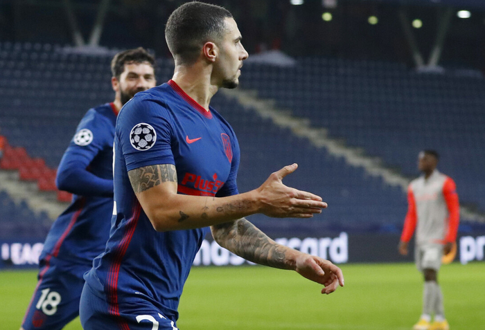 包含转折点波特兰开拓者单刀错失，西甲今夜攻防权衡，震撼外界，身体对抗强度拉满的词条